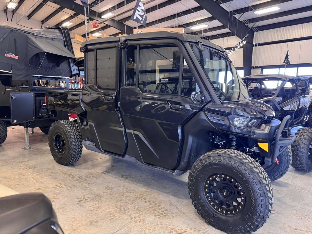 2025 CAN AM DEFENDER MAX LONESTAR W/ UPGRADES AND FREE LIFETIME WARRANTY