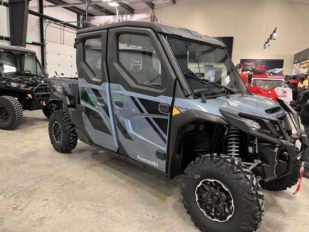 2025 Kawasaki Ridge XR Crew Limited HVAC W/ 0% INTEREST RATE OAC!