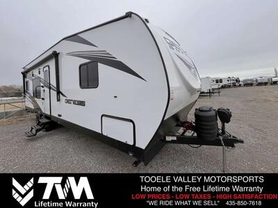 2025 GENESIS G275CRXL W FREE LIFETIME WARRANTY