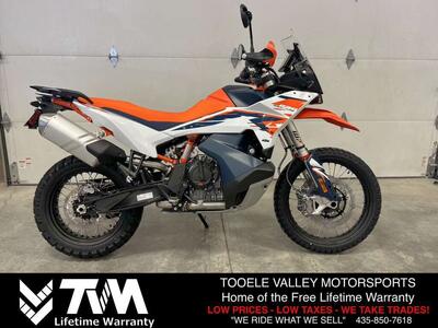 2025 KTM 890 ADVENTURE R W/ LIFETIME WARRANTY