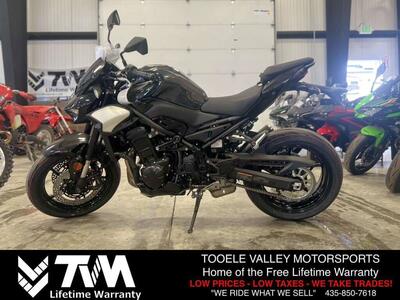 2025 Kawasaki Z900 ABS