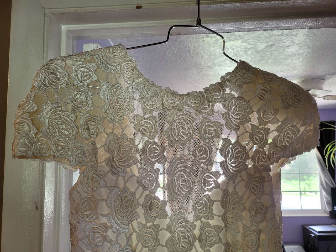Vintage Silk & Lace Wedding dress NEW size 10 with Train & garment bag