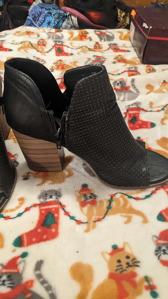 Soda Chunky Heel Bootie