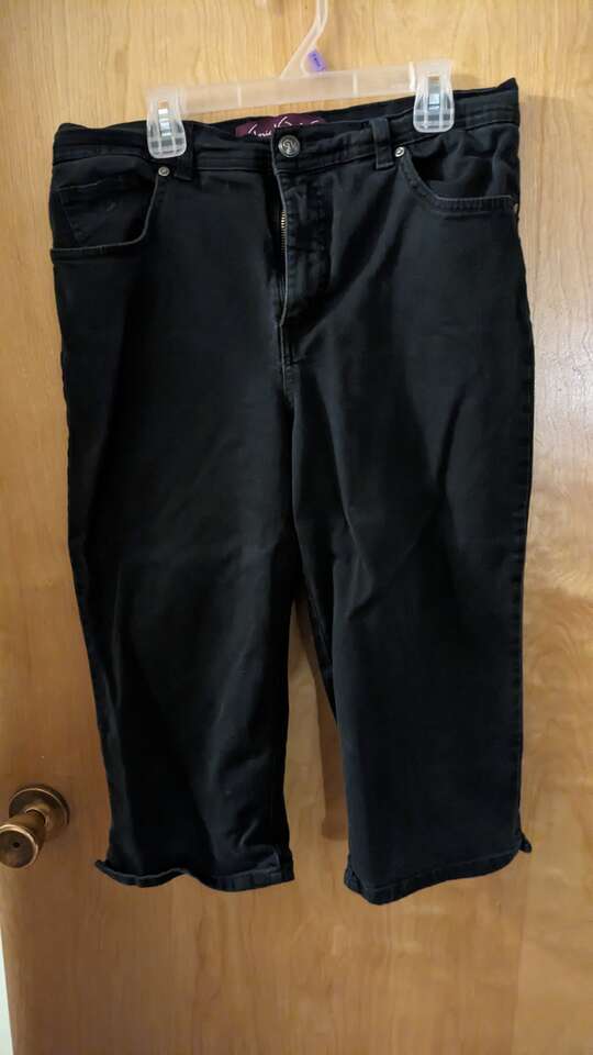 Gloria Vanderbilt Capri's