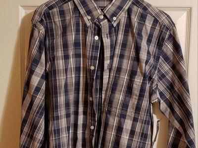 New Size Medium Long Sleeve Plaid Shirt