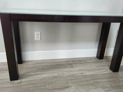 Glass table with removable top