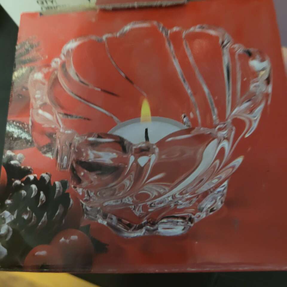 Mikasa peppermint swirl candle holder