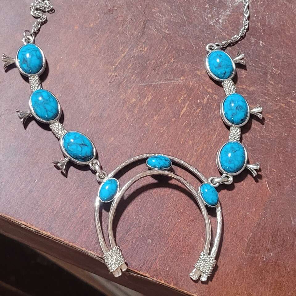 Western jewelery piece