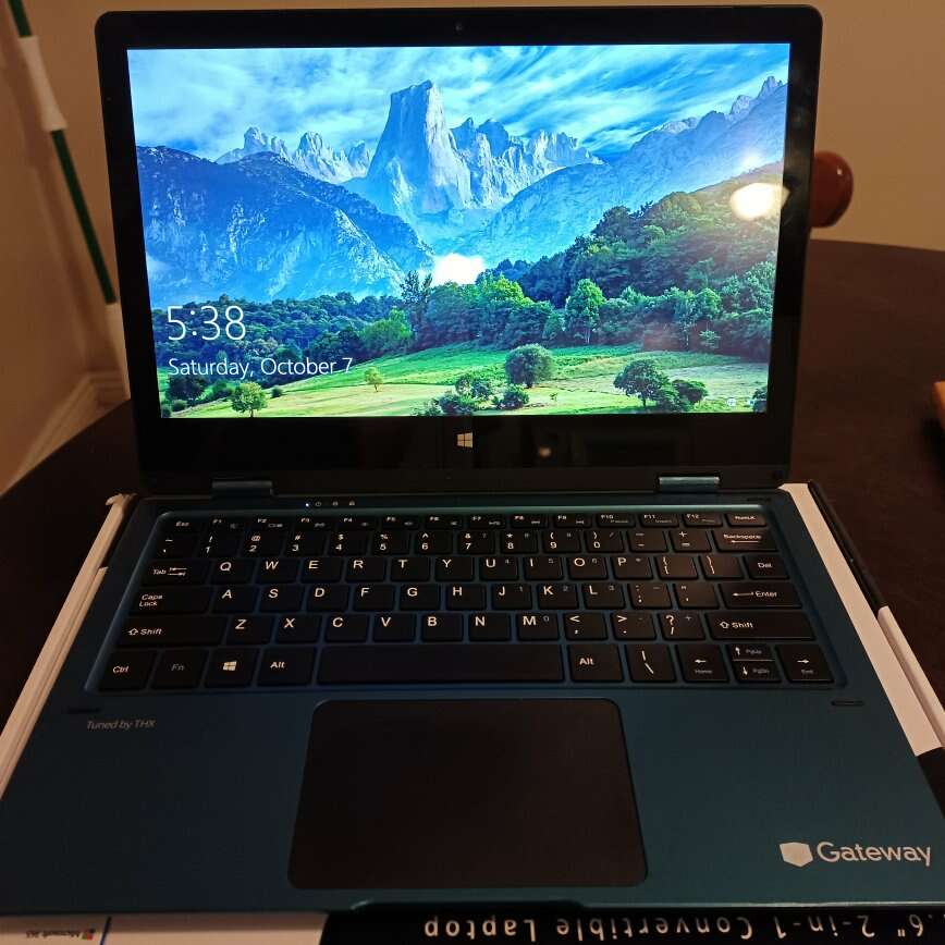 Gateway 2in1 Convertible Laptop Computers