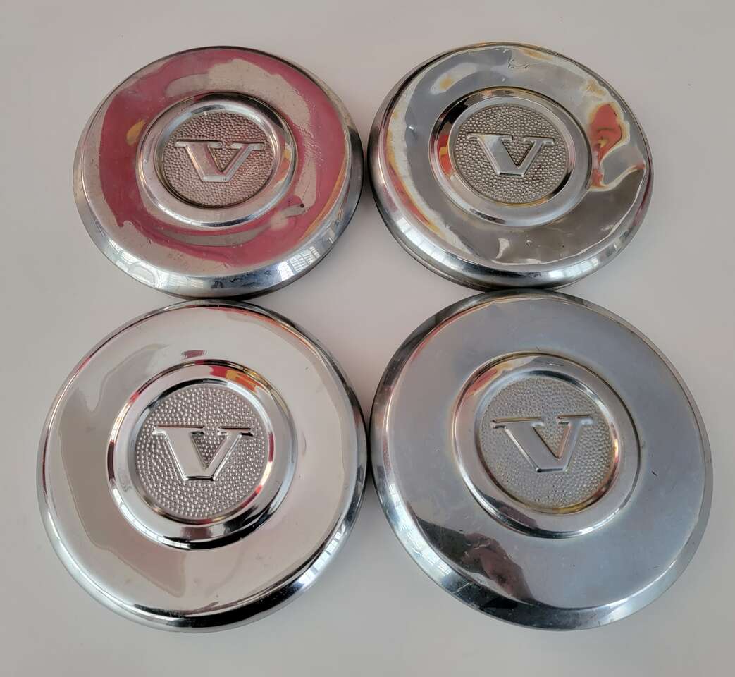 VINTAGE VOLVO 240 DL STAINLESS STEEL CENTER CAP HUBCAP SET HUB CAP CHROME WHEEL