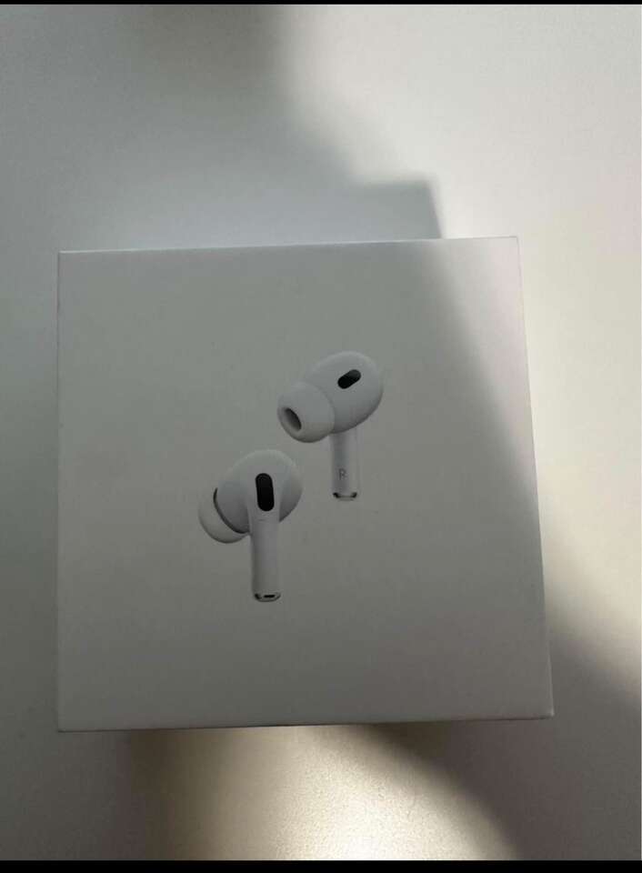 Apple AirPod pros 2nd Gen