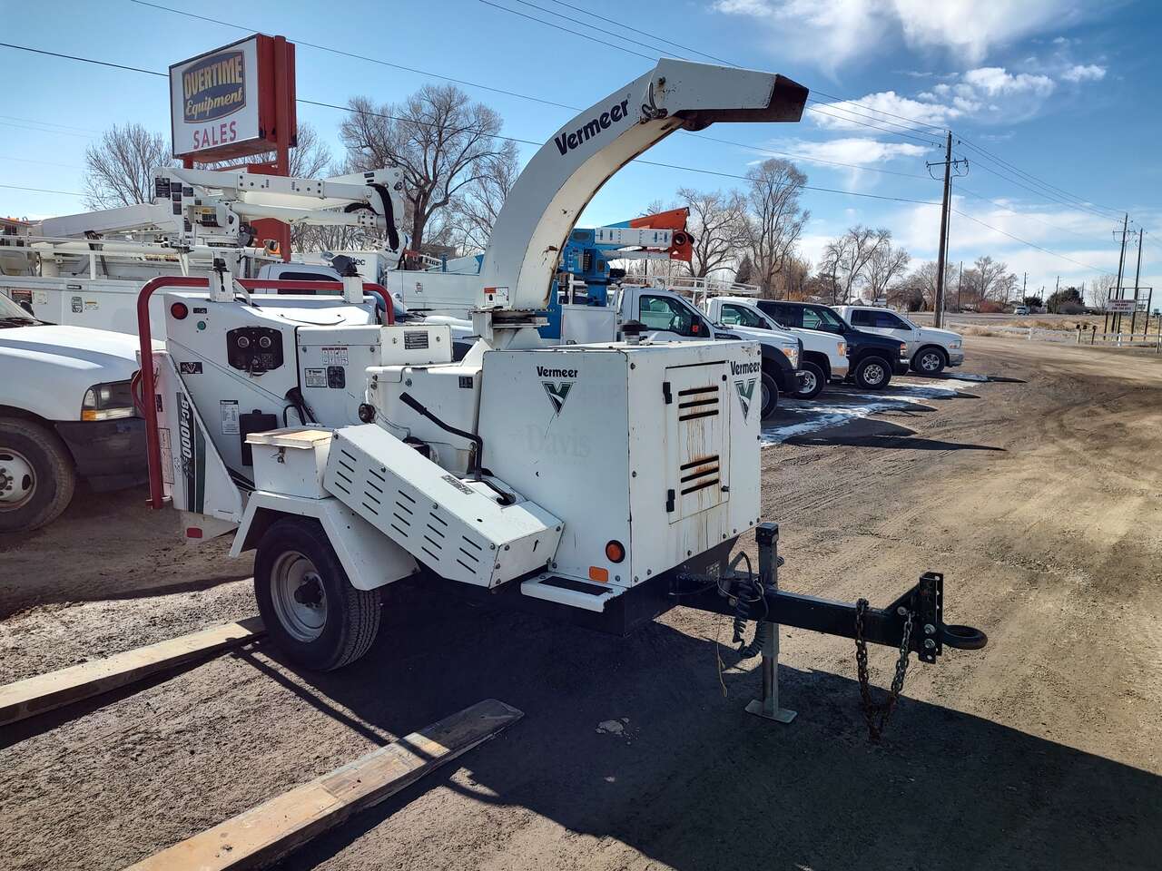 2010 Vermeer BC1000XL 12" Wood Chipper 1,200hrs