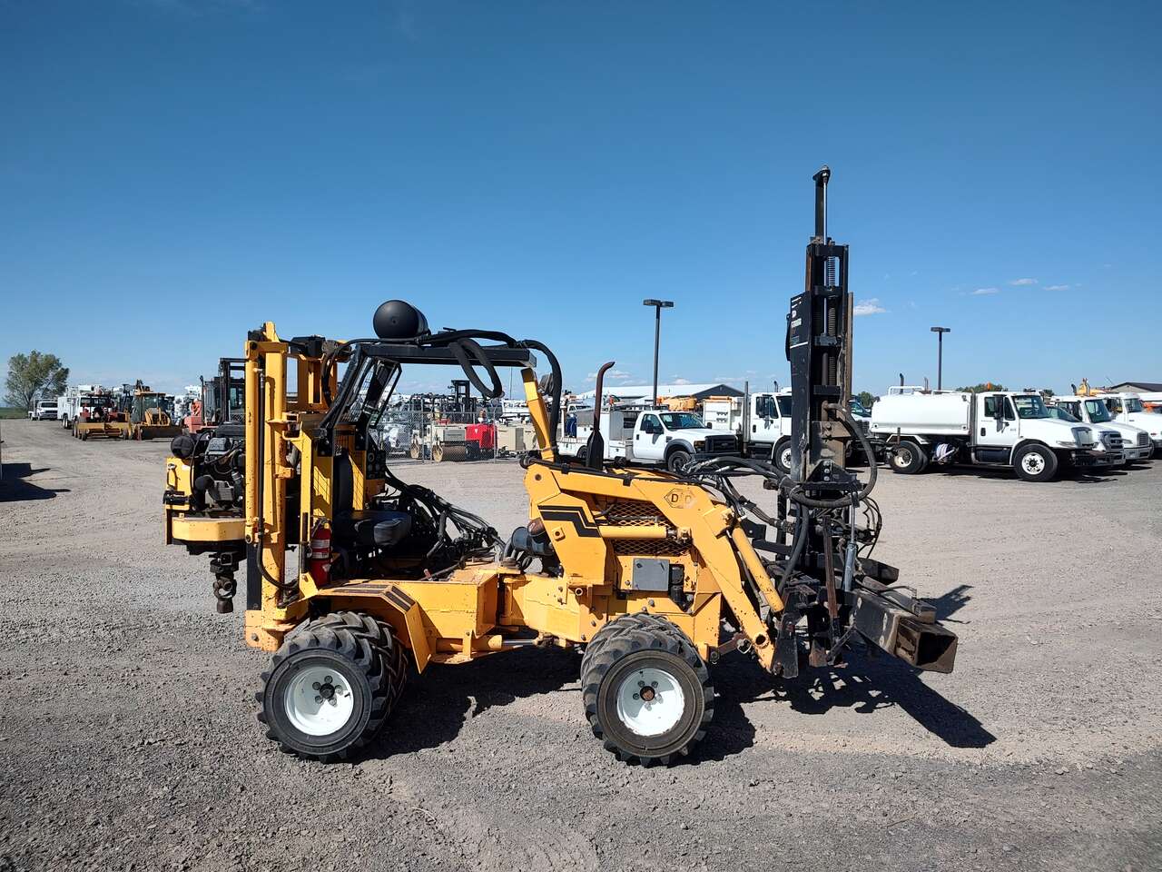 Dandy Digger All Terrain Fencing Machine 1,000hrs