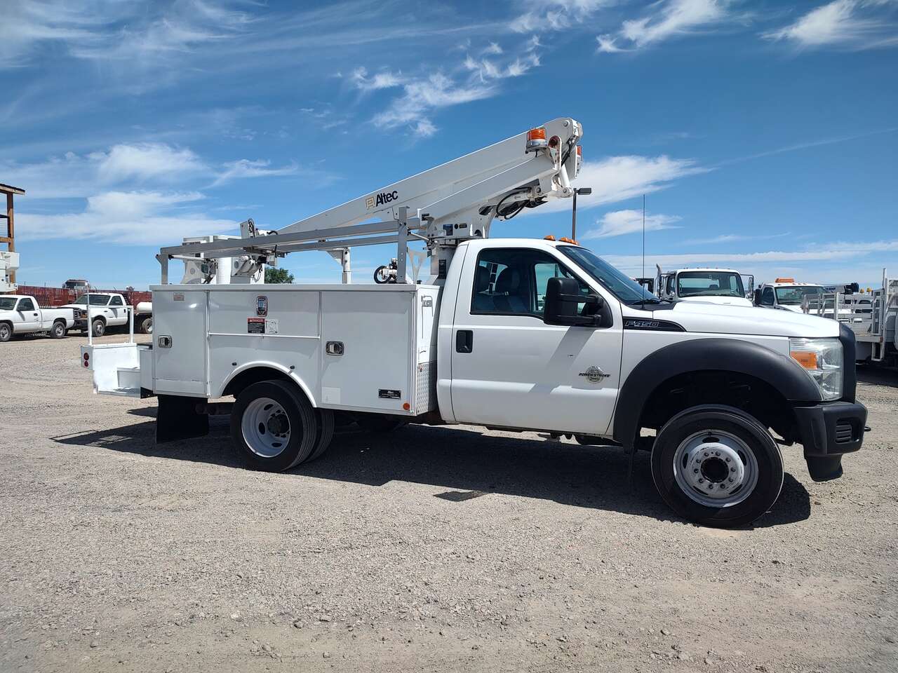 2015 Ford F-450 35' Bucket Truck