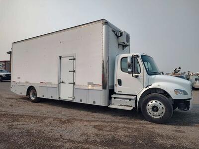 2011 Freightliner M2 26' Box Truck 41k Miles