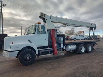 2001 Terex 74' 38,000# Crane Truck