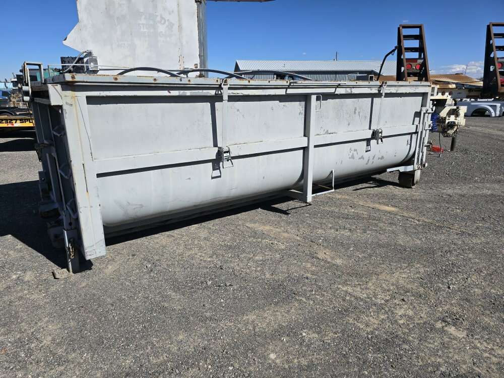 16' Foot Roll Off Dumpster