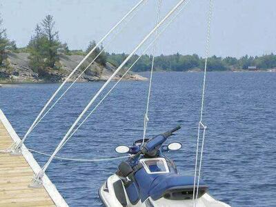 8'-18' 2PK Whip Watercraft Docking System