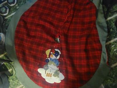 Snowman Tree Skirt