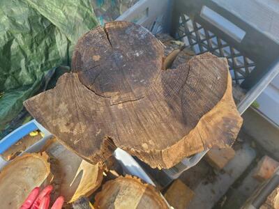 Wood Semi Round Center Piece $5.00