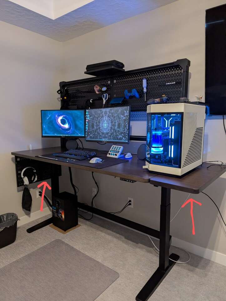 Corsair Platform 6 desk extensions