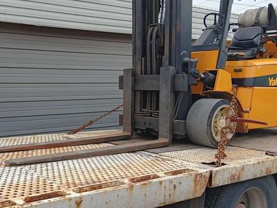 Forklift Rental Hyster or Yale 12k capacity