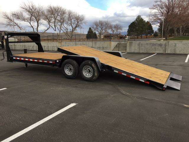 15,000 GVWR 24' Deluxe Gooseneck tilt