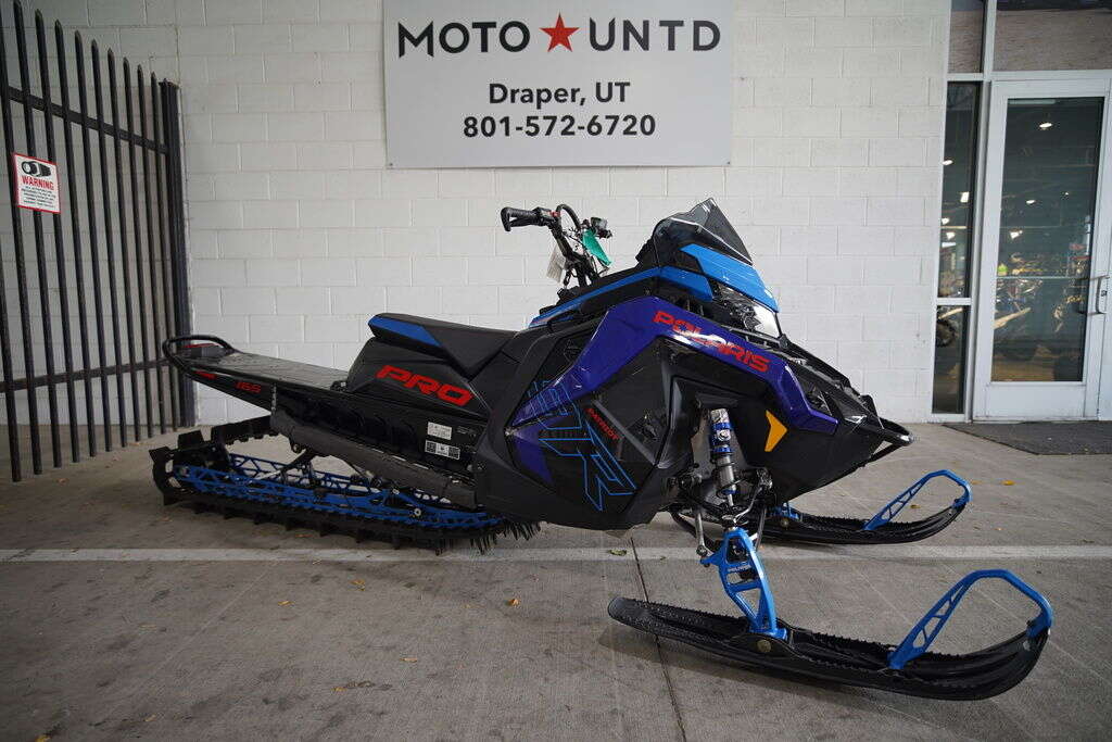 2023 Polaris® Patriot 9R PRO RMK Slash 165 2.75"