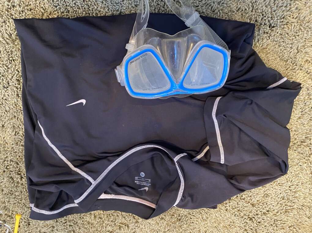 XL Nike Water Shirt And Mask