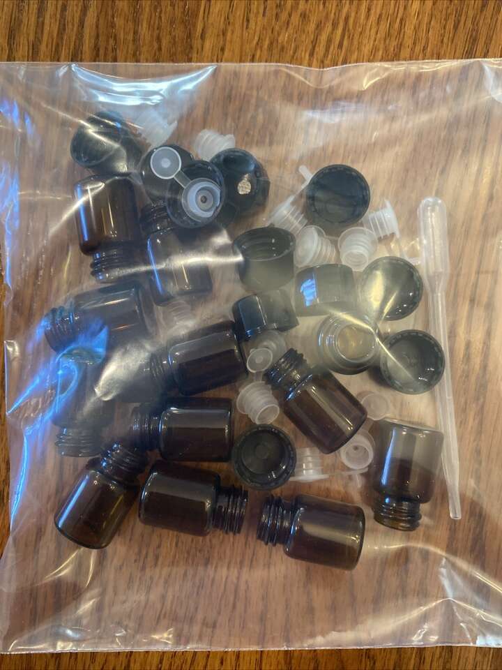 2 MI (5/8 Dram) Amber Glass Essential Oil Bottle