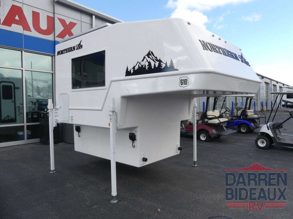 2025 Northern-Lite 610