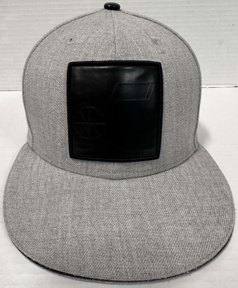 New Era Utah Jazz Black Logo Fitted Hat - 7 1/2