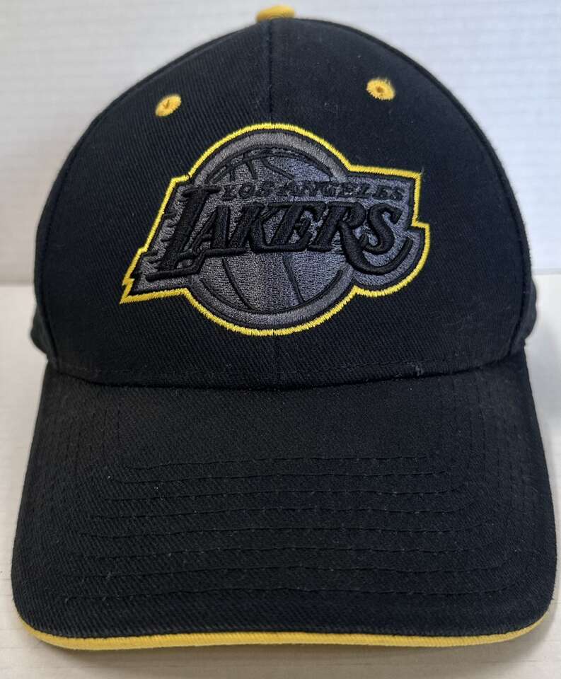 Los Angeles Lakers Fanatics Adjustable Hat