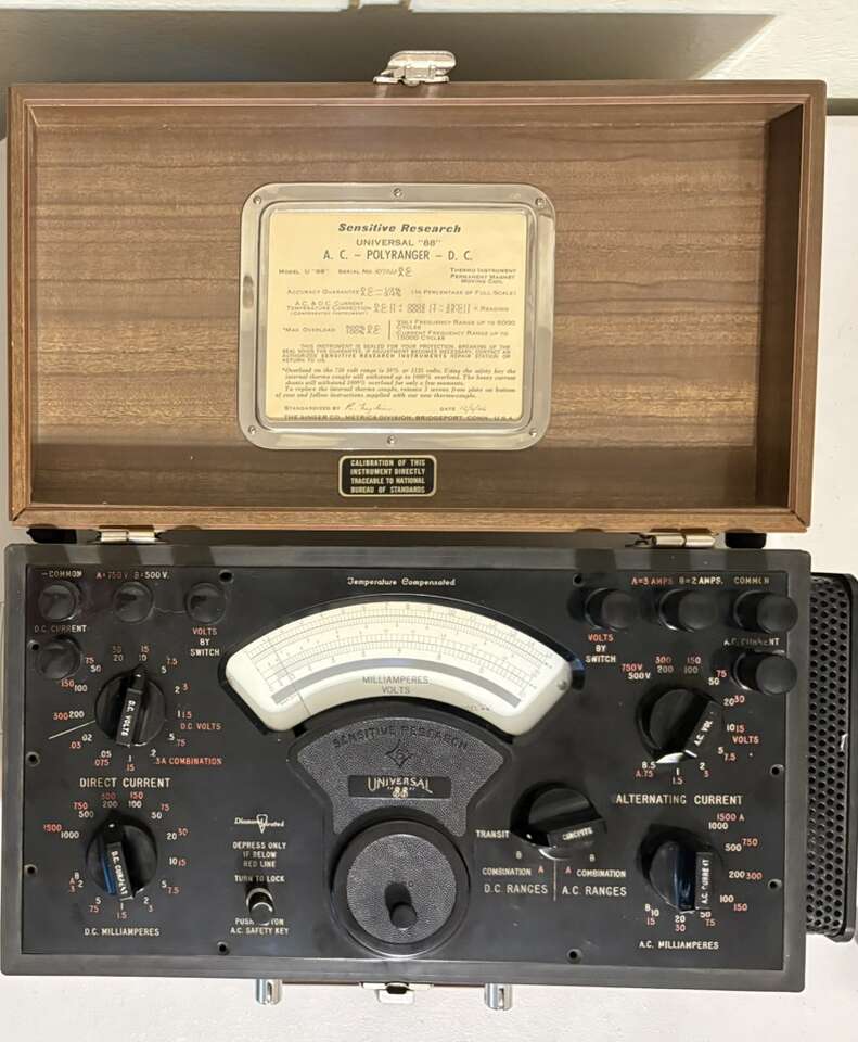 Vintage Sensitive Research Universal 88 Polyranger