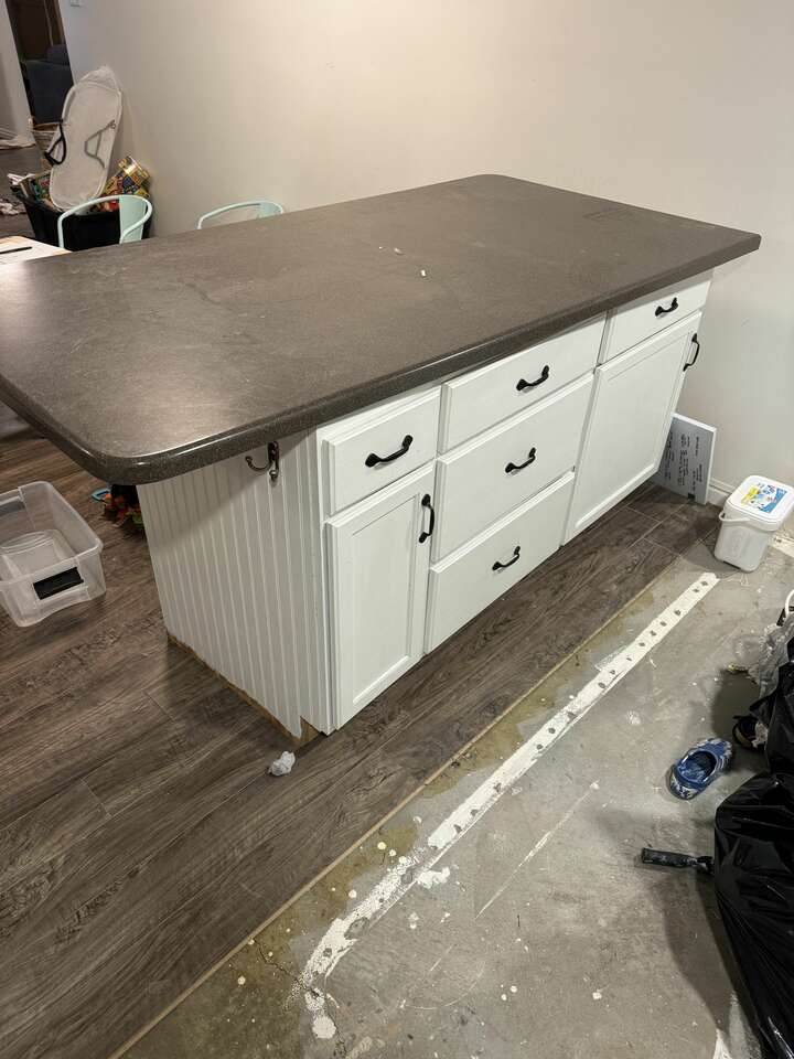 Kitchen Island Free Furniture