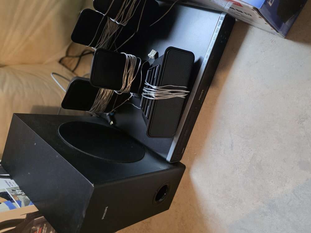 Philips bluray 5.1 surround sound stereo all in one system