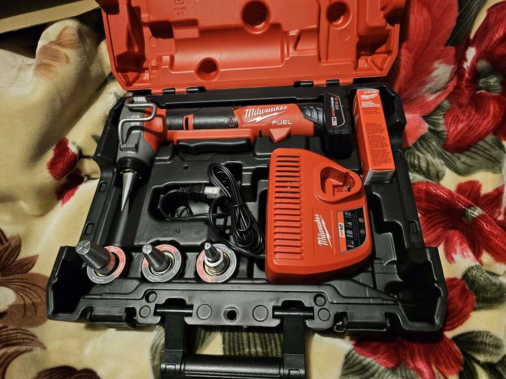 MILWAUKEE M12 PROPEX EXPANDER KIT