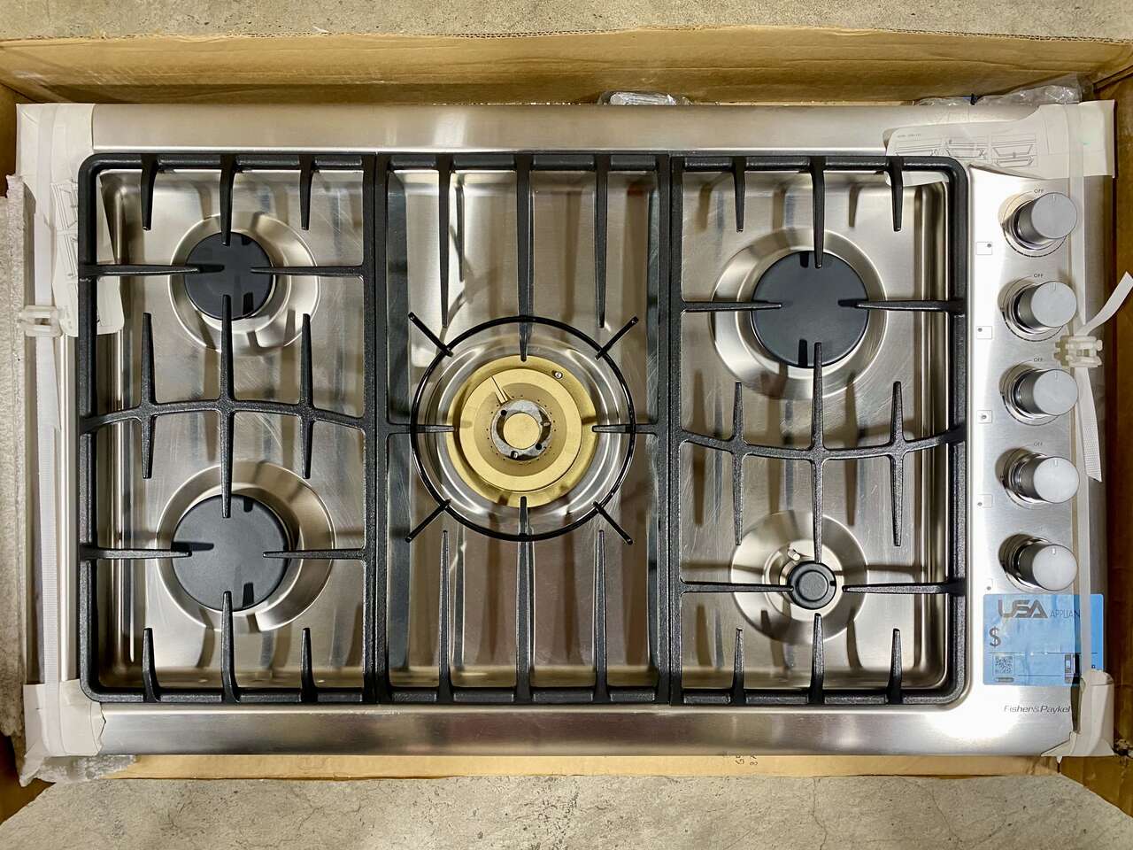 FISHER AND PAYKEL GAS COOKTOP