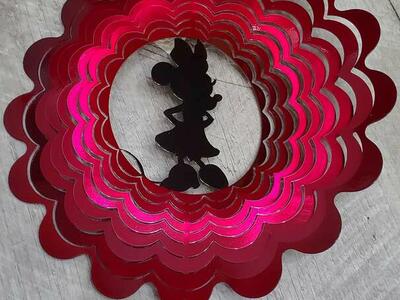 NEW MINNIE MOUSE EYCATCHER METAL WIND SPINNER (4 AVAILABLE) - RETAILS: $87 EACH