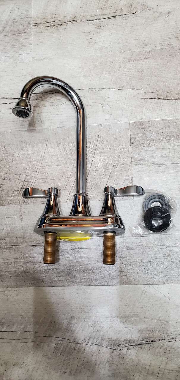 NEW AQUASOURCE CHROME 4 INCH CENTERSET BATHROOM OR BAR FAUCET