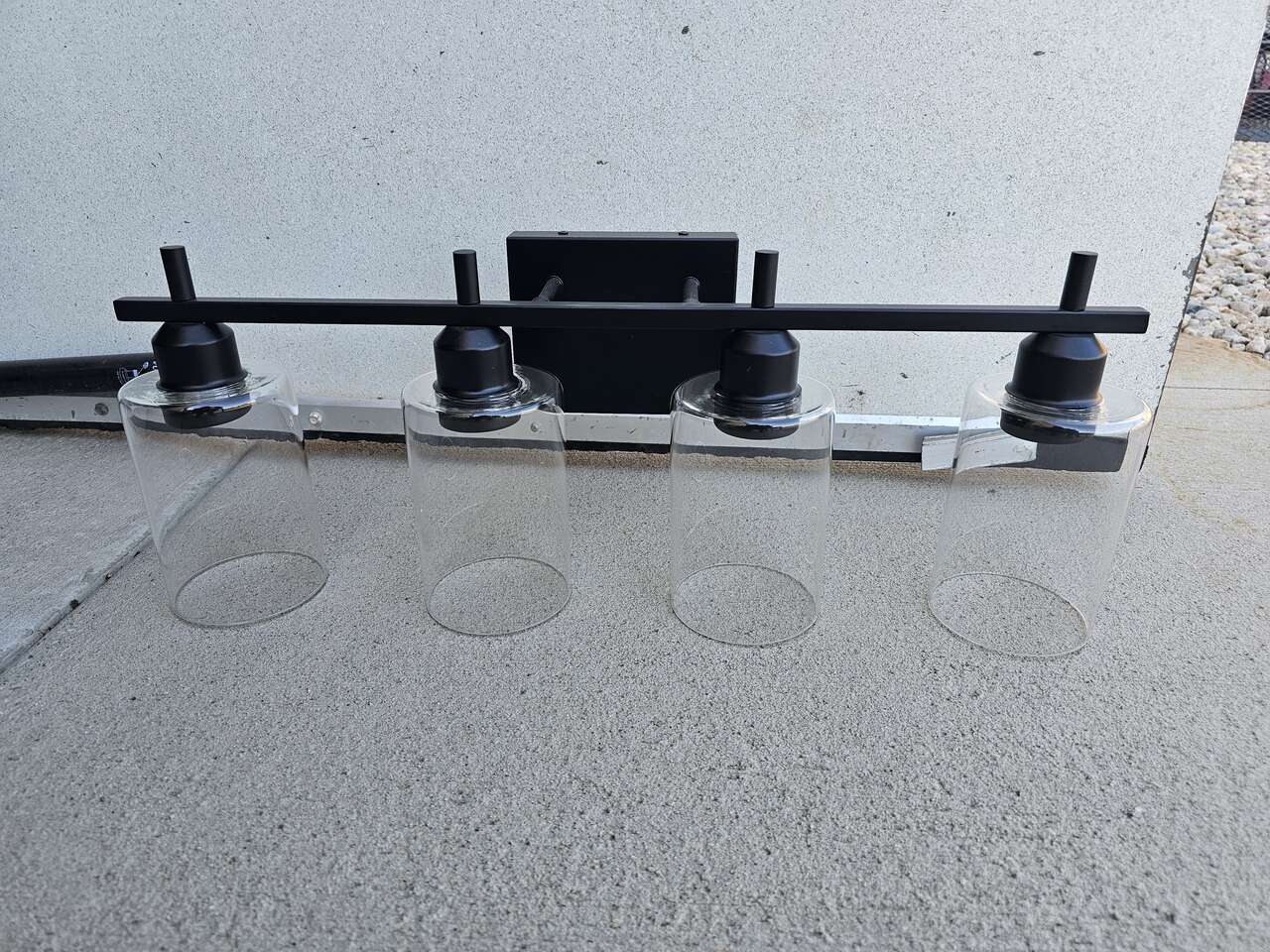 NEW BLACK 4 LIGHT CLEAR GLASS VANITY LIGHT (3 AVAILABLE)