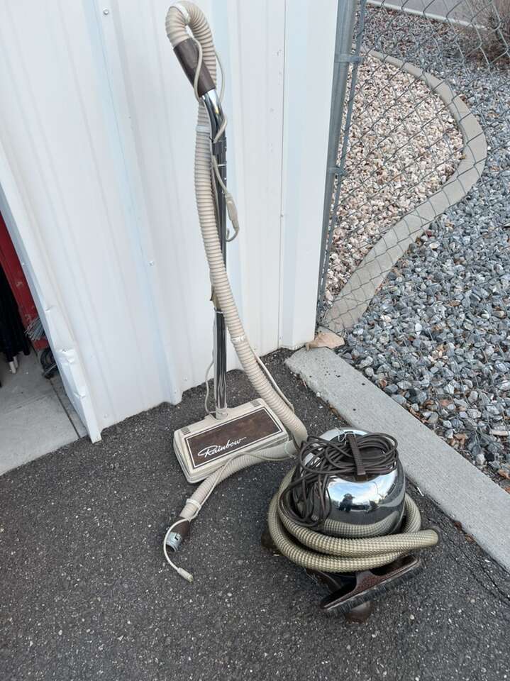 Vacuum Rexair Rainbow