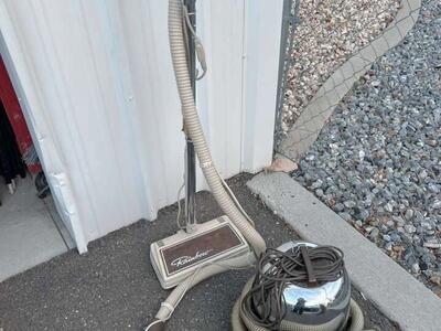 Vacuum Rexair Rainbow