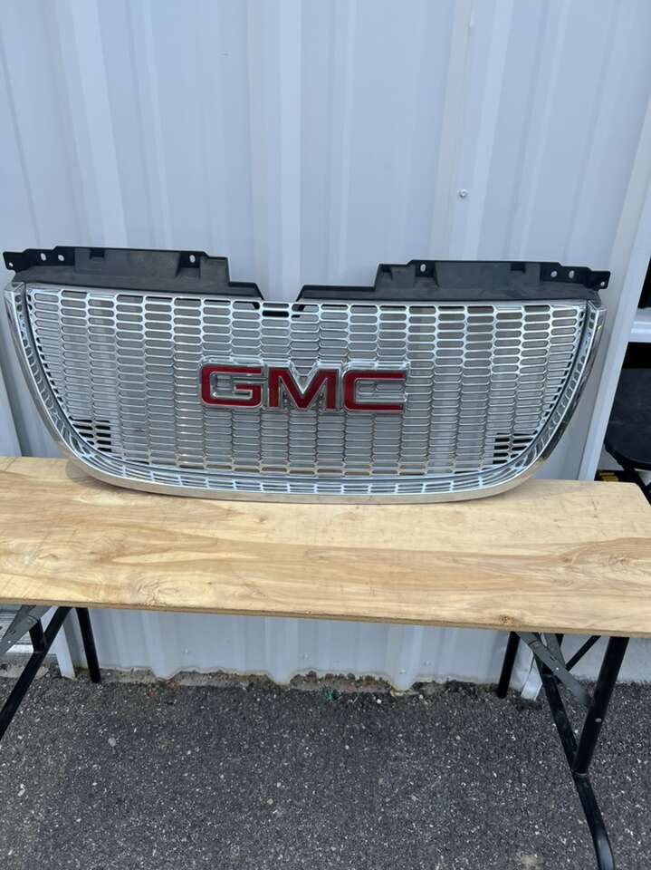 GMC Grilled Part