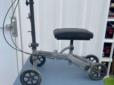 Knee Scooter