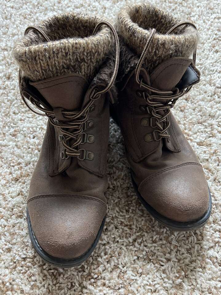 Womens Boots