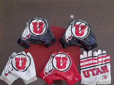 Utah Utes Receiver & Running Back Gloves