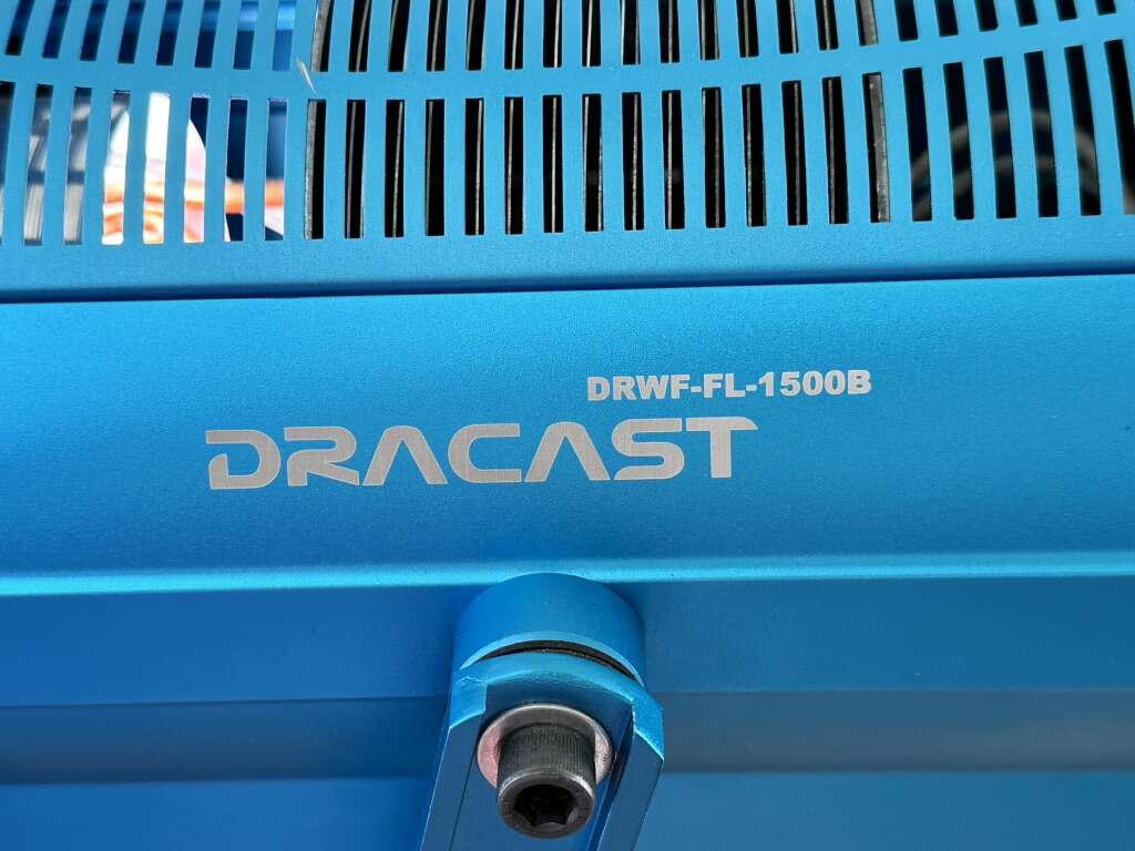 Dracast 1500B Fresnel light Bicolor