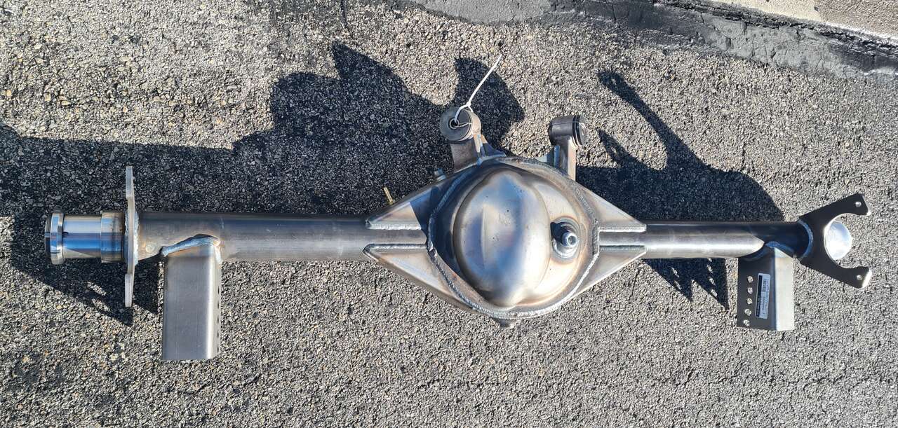 Speedway Ford 9" rear end Grand National 60" Rear axle housing