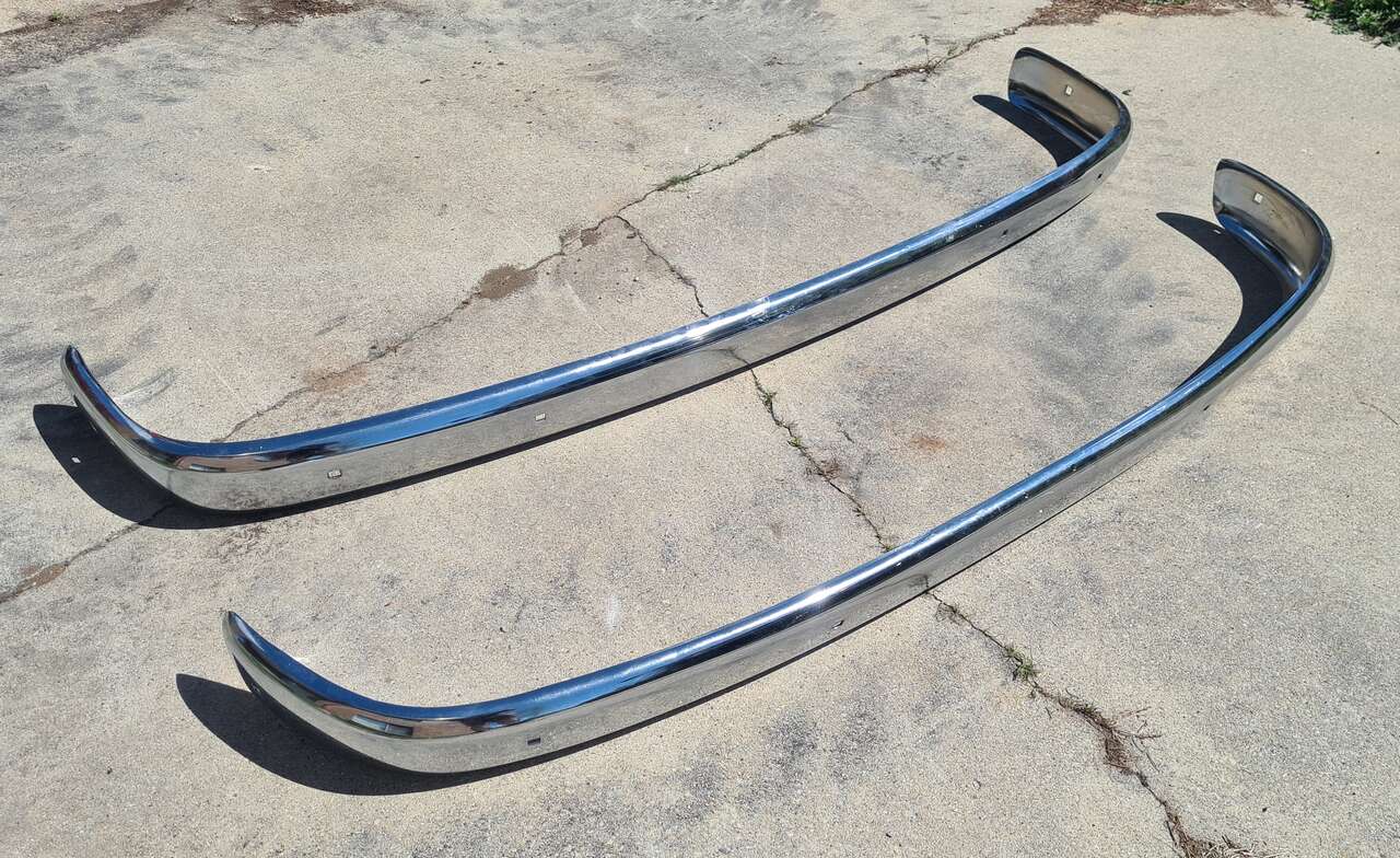Rear chrome bumper 49 50 51 52 Chevy cars